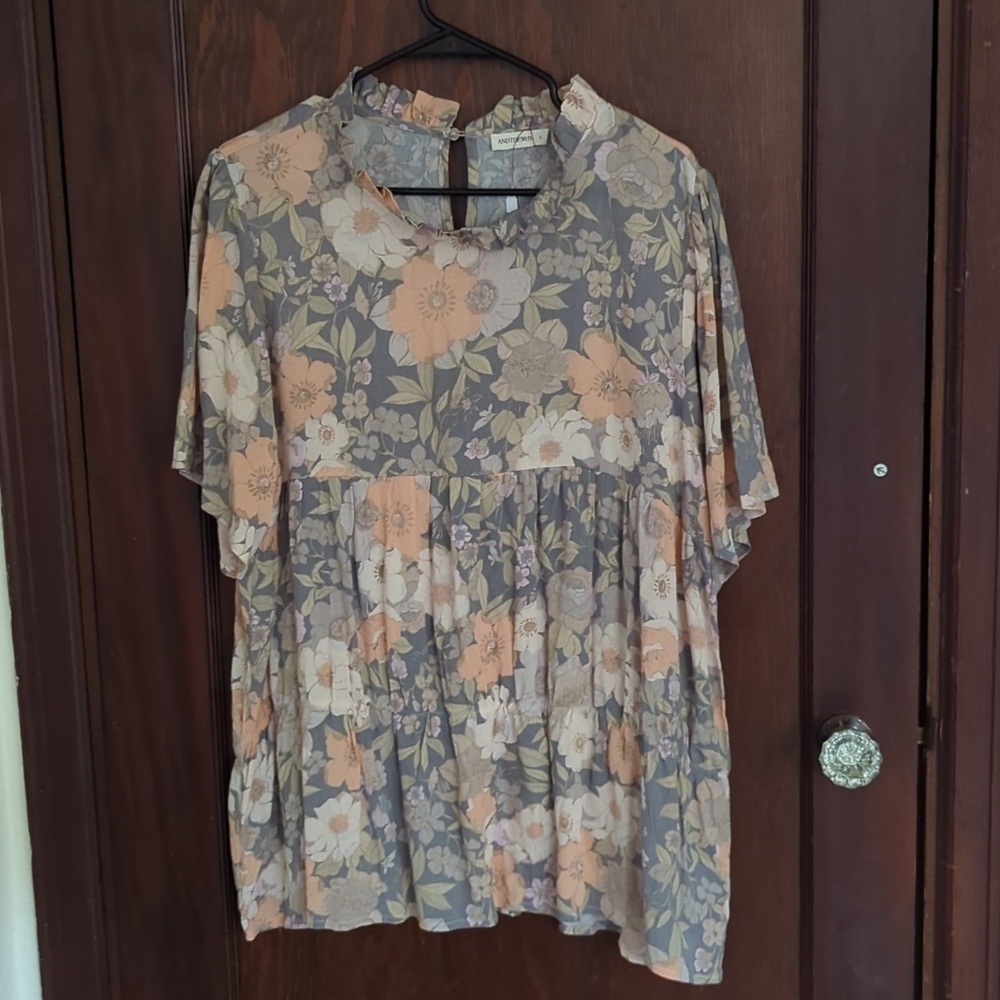AndTheWhy Short Sleeve Flowy Babydoll Cottagecore Floral Blouse Size Large